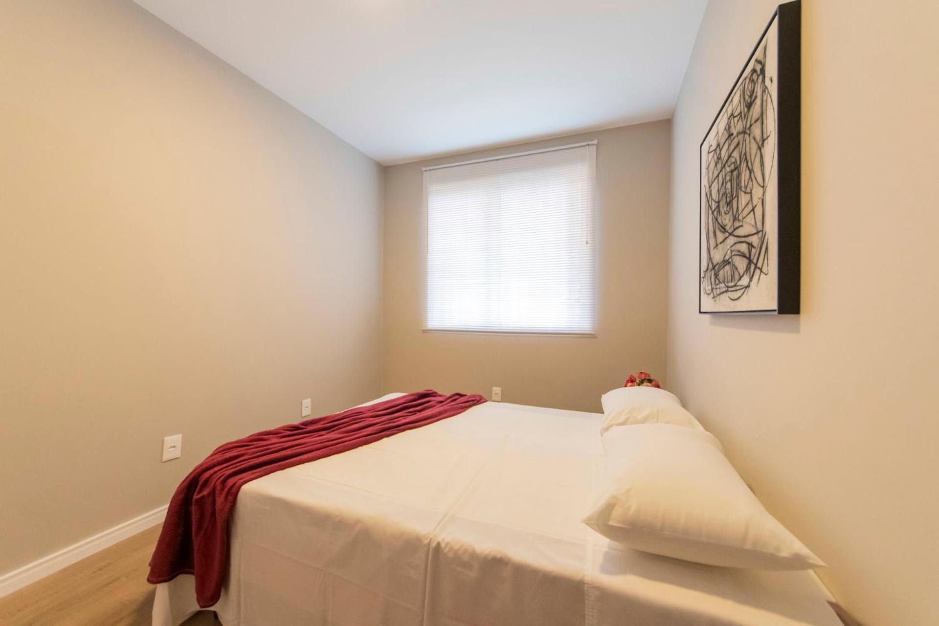 Apto Moderno Prox. Ao Shopping Romana Mu0044 Apartamento Florianopolis